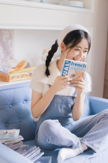欧美黑寡妇xx